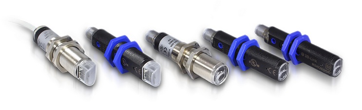 S5N-MA-5-E01-PP, wzmacniacz światłowodowy, PNP, NO+NC, czerwony LED, zasięg 30-300mm, konektor M12, obudowa metalowa M18